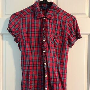 American Eagle Outfitters Red and Blue Plaid Casual Shirt